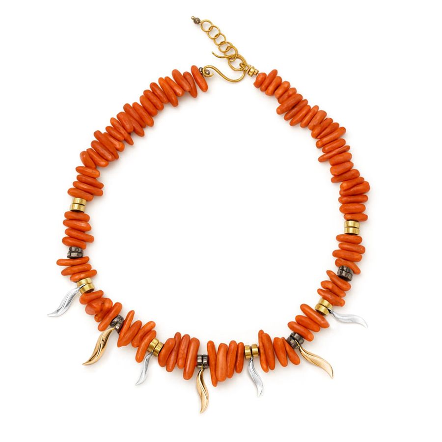 Collana girocollo in corallo ed ematite